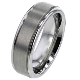 Memorial Ashes Titanium Ring with Chamber 